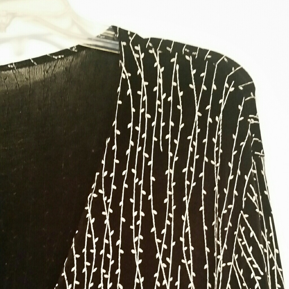 Jacket - Picture 4 of 4